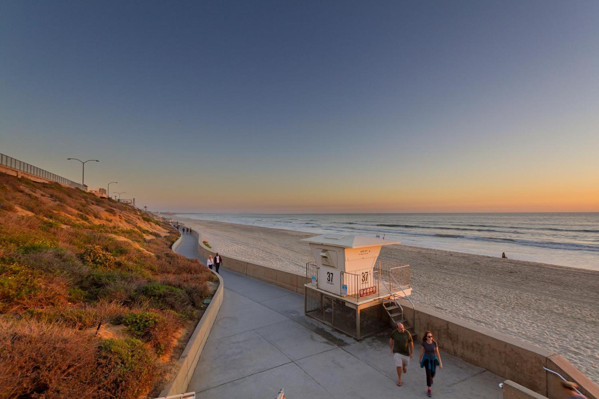 3690 Carlsbad Boulevard - Unit A Exterior photo